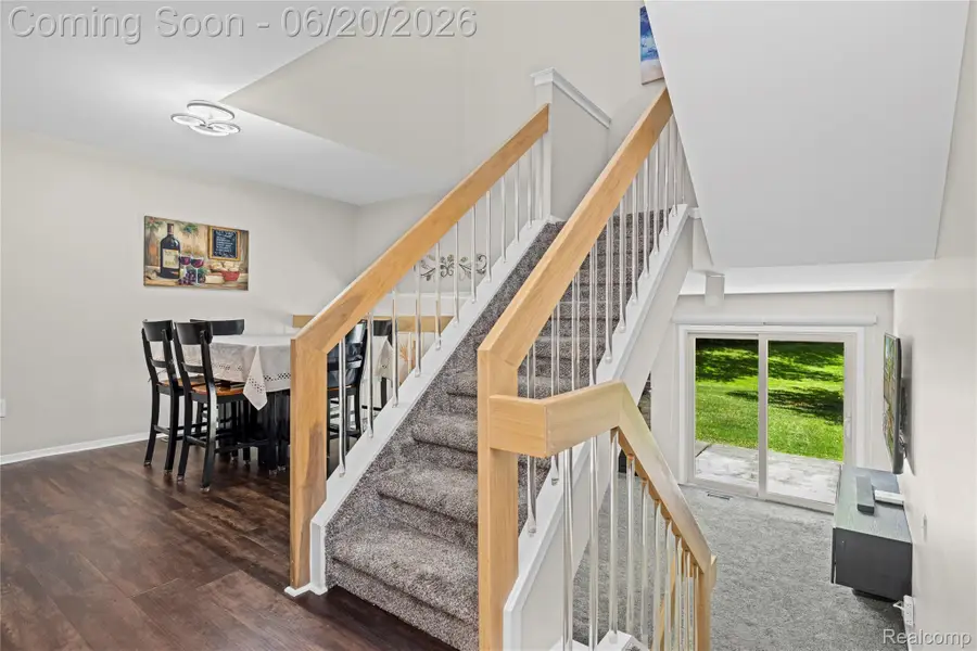 39455 Country Lane, Novi, MI 48375 - #3