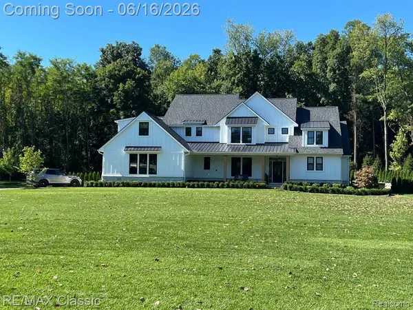 1500 Buttercup Trail, Milford, MI 48381