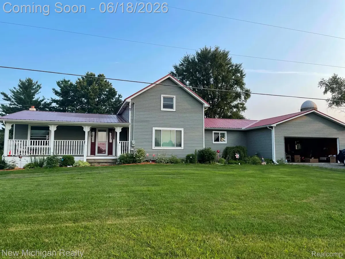 7415 W Farrand Road, Clio, MI 48420 - #1