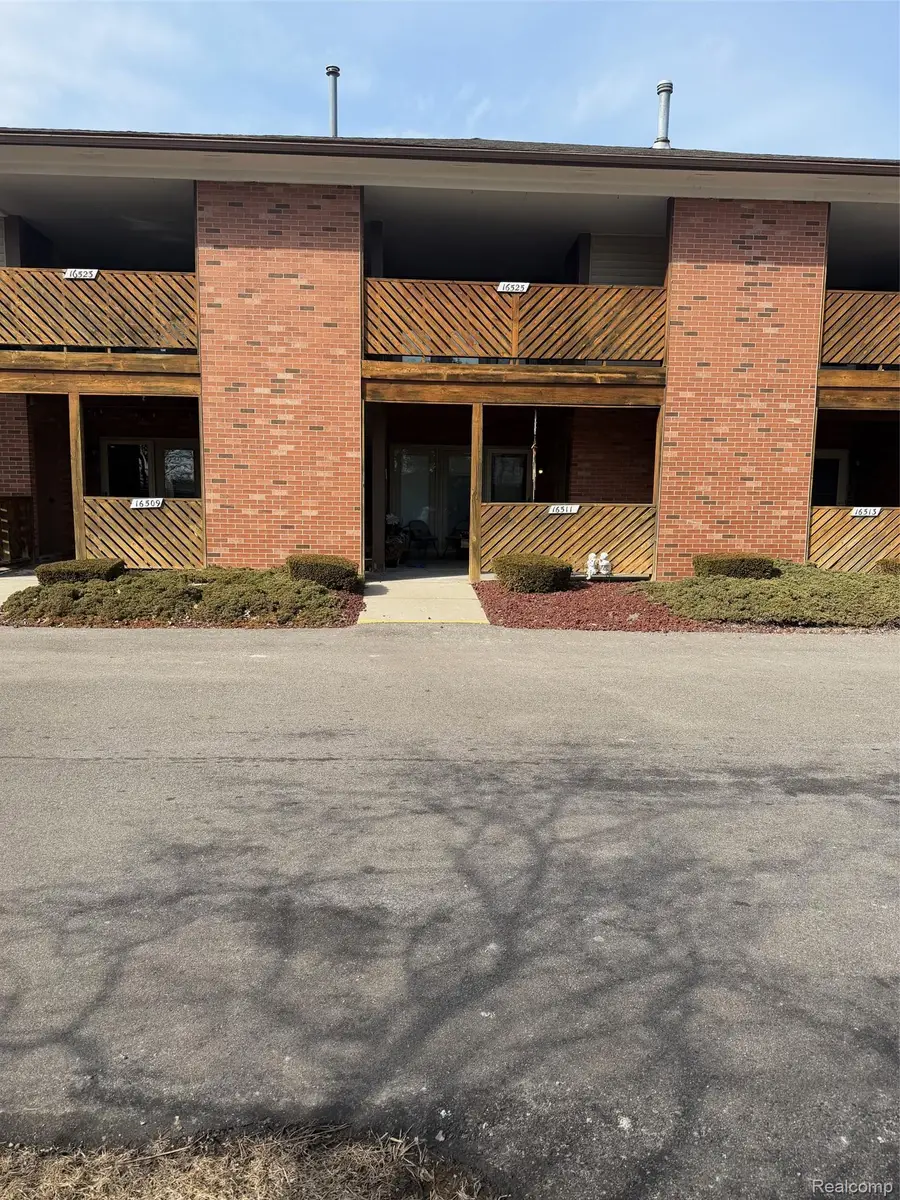 16525 Woodlane #138, Fraser, MI 48026 - #3