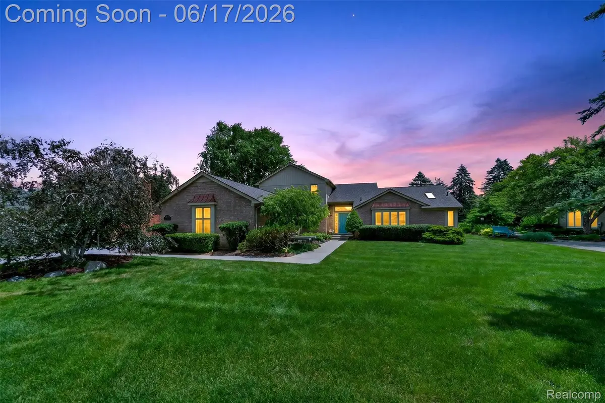 1236 Chaffer Drive, Rochester Hills, MI 48306 - #1