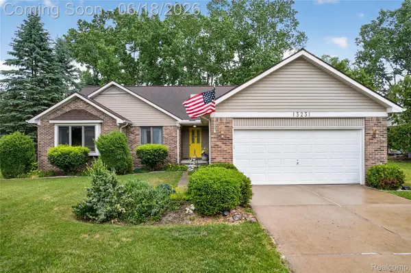 13231 Linda Vista Street, Belleville, MI 48111