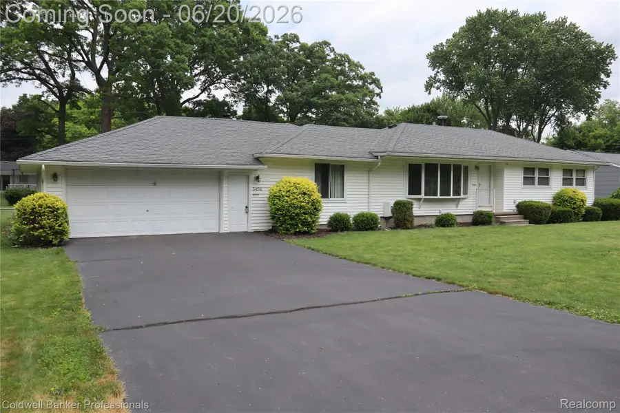 3456 Overton Street, Waterford, MI 48328 - #2