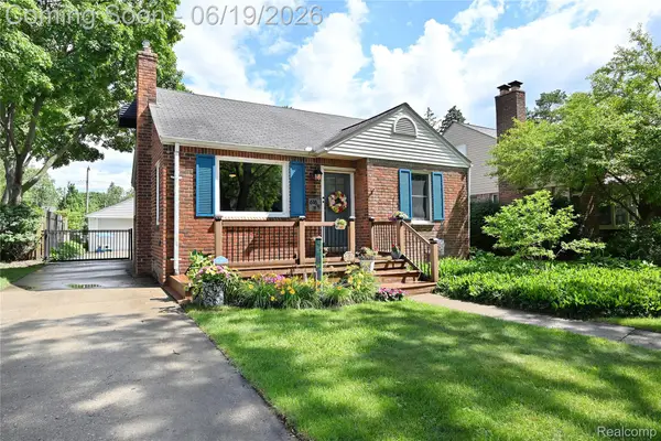 618 W Houstonia Avenue, RoyalOak, MI 48073