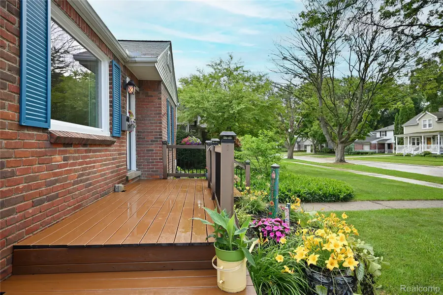 618 W Houstonia Avenue, Royal Oak, MI 48073 - #3