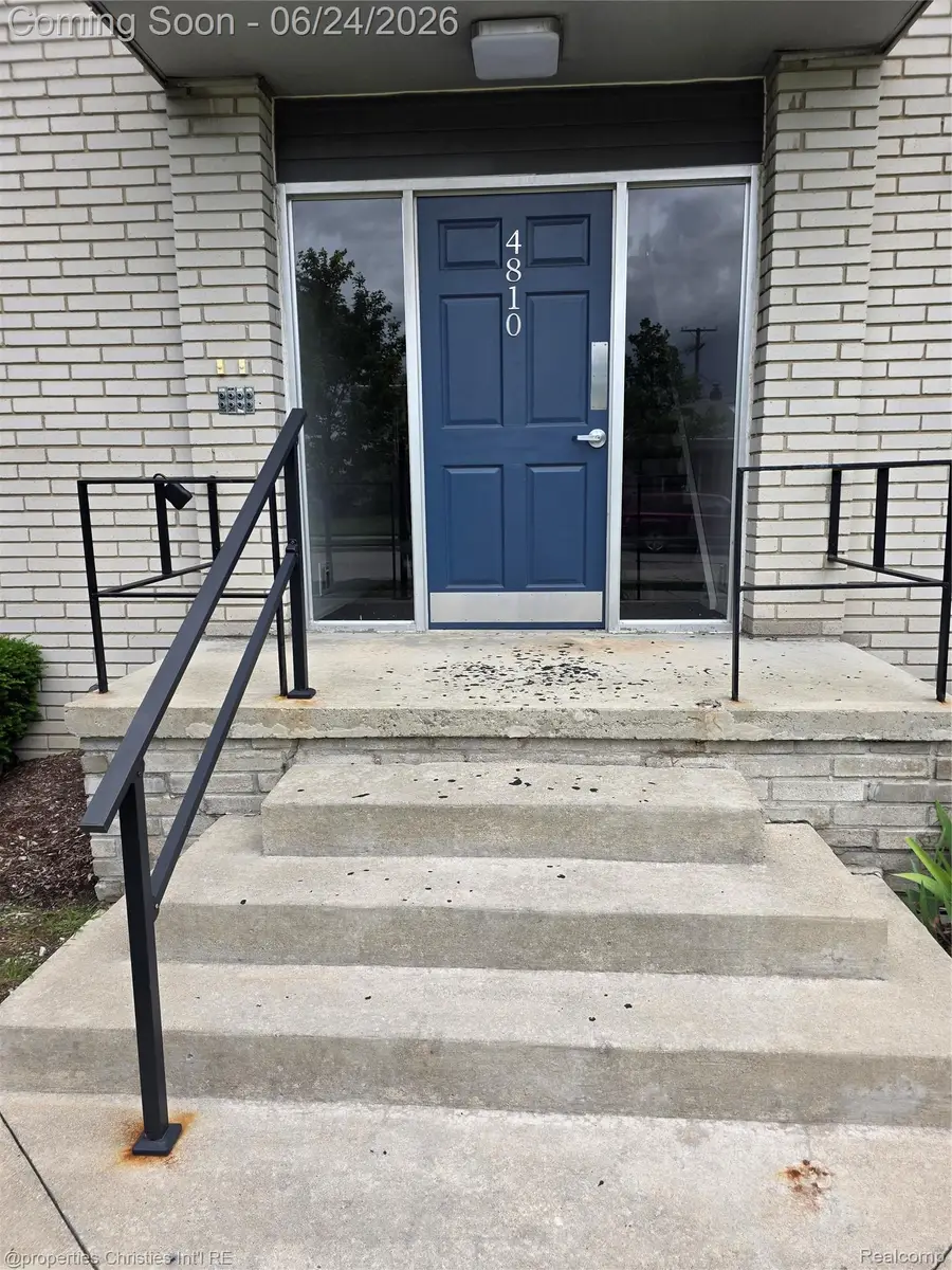 4810 Briarwood Avenue #F2, Royal Oak, MI 48073 - #3
