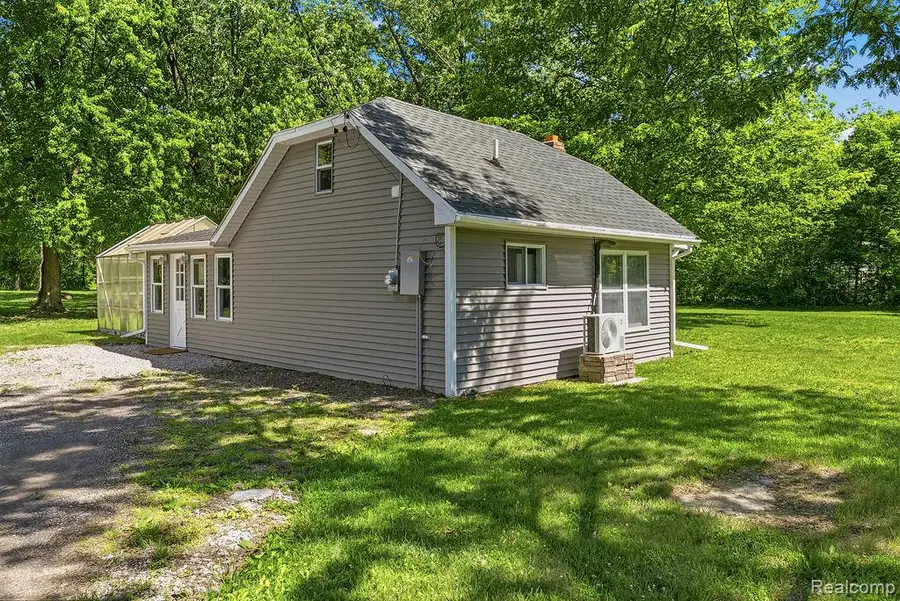 6256 Turner Road, Flushing, MI 48433 - #3
