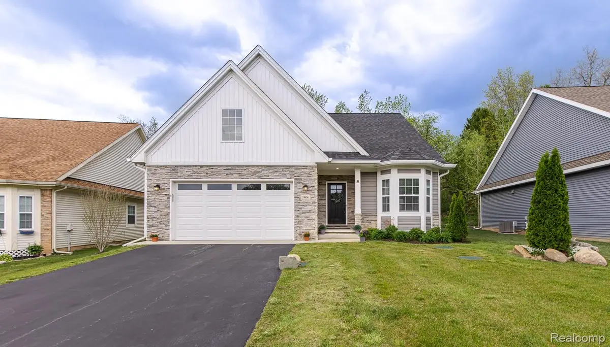 7466 Village Court, Davisburg, MI 48350 - #1