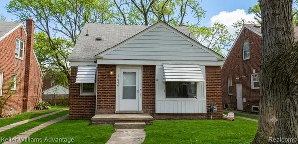 17646 Greenview Avenue, Detroit, MI 48219