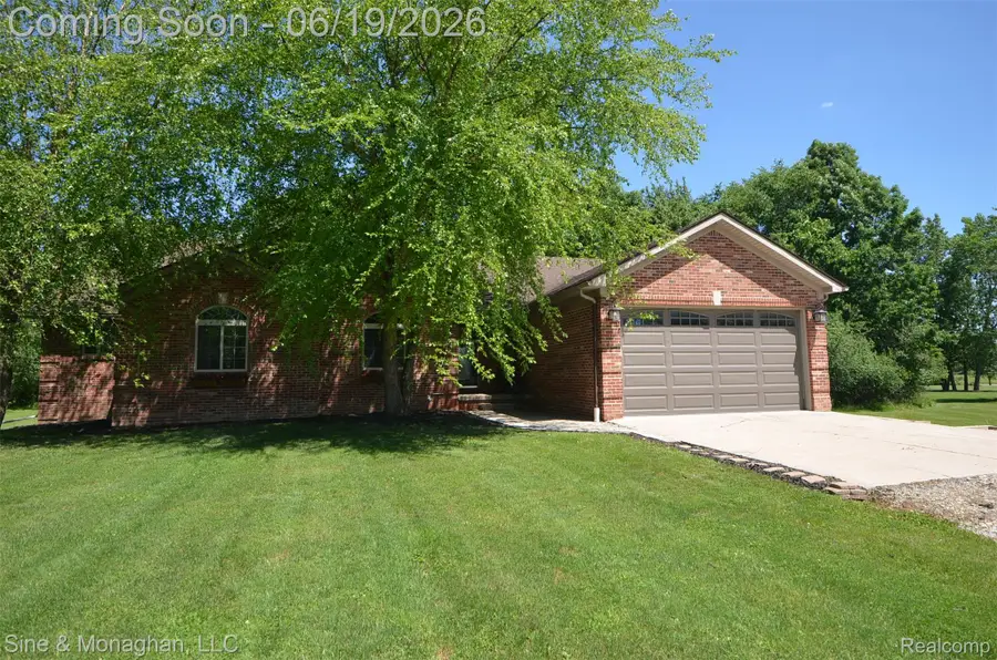 76152 Burman Road E, Richmond, MI 48062 - #3