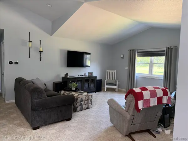 5484 Columbiaville Road, Columbiaville, MI 48421