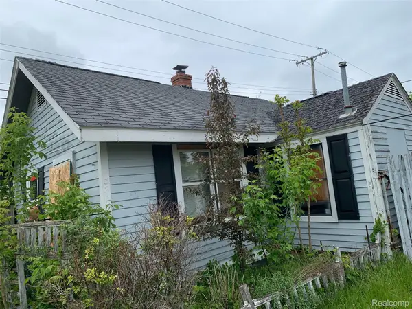 321 17th Street, PortHuron, MI 48060