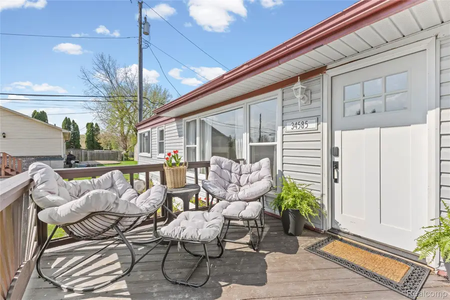 34585 Koch Avenue, Sterling Heights, MI 48310 - #3