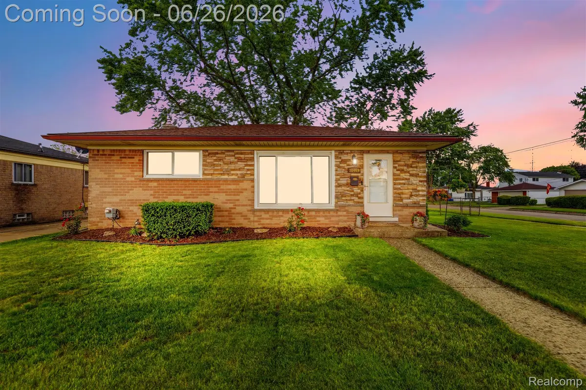 31469 Newport Drive, Warren, MI 48088 - #1