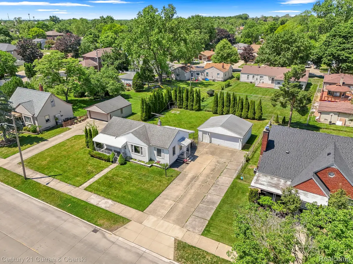 6141 N Gulley Road, Dearborn Heights, MI 48127 - #1