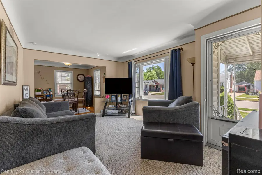 6141 N Gulley Road, Dearborn Heights, MI 48127 - #3