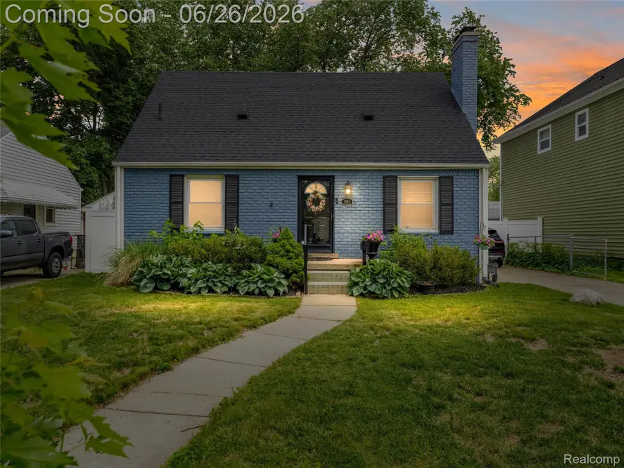 1944 Cummings Avenue, Berkley, MI 48072 - #2