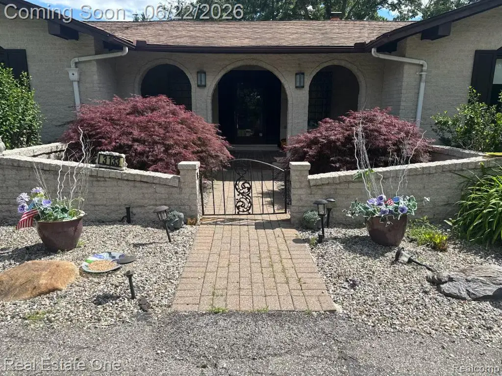 3133 Hartslock Woods Drive, West Bloomfield, MI 48322 - #1