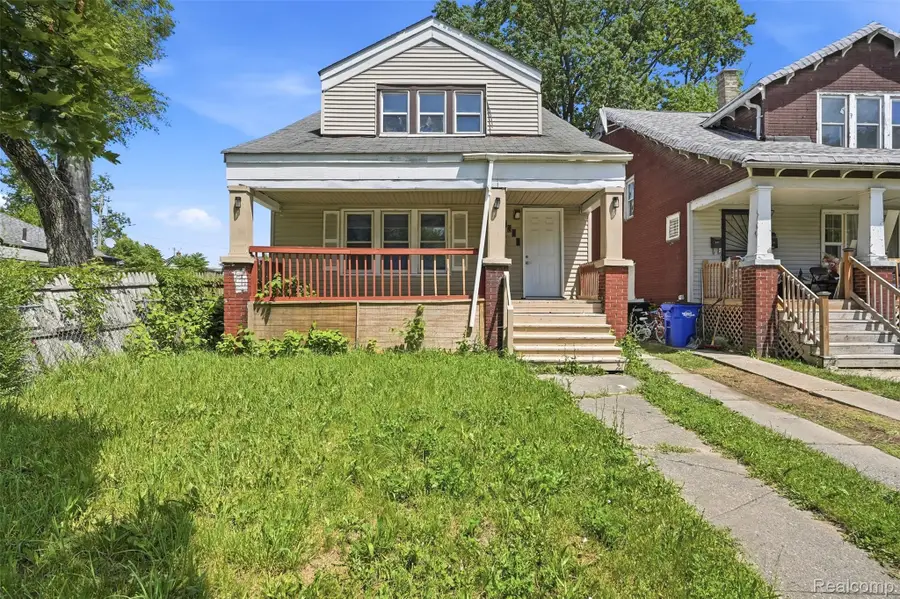 9388 Ward Street, Detroit, MI 48228 - #2