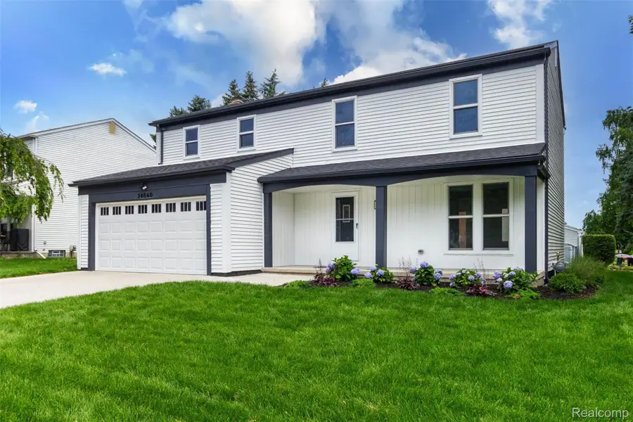 34640 Princeton Street, Farmington Hills, MI 48331 - #2