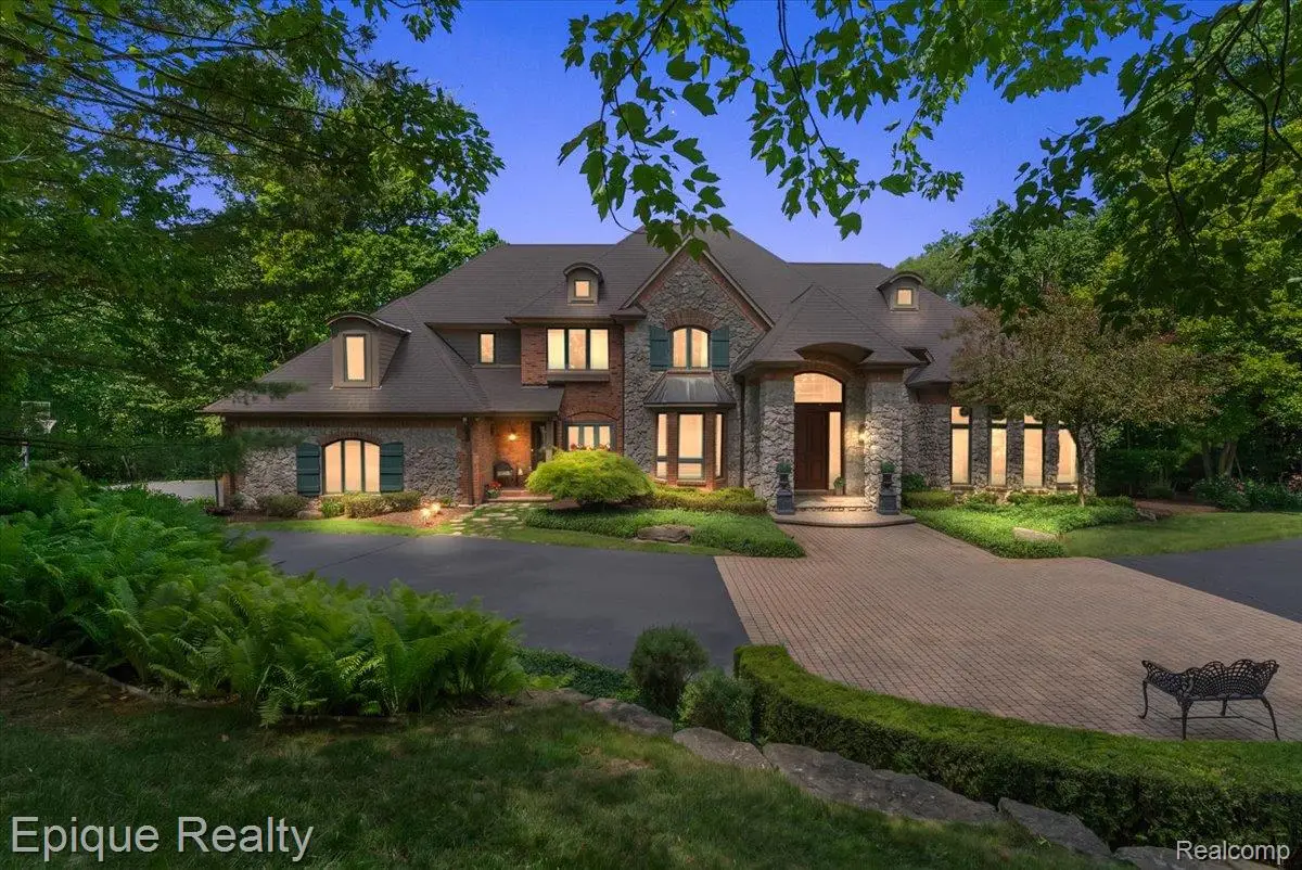 7662 Devins Ridge, Clarkston, MI 48348 - #1