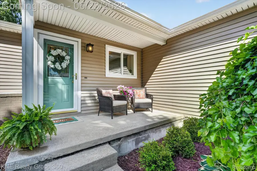 895 Fairway Trails Drive, Brighton, MI 48116 - #3