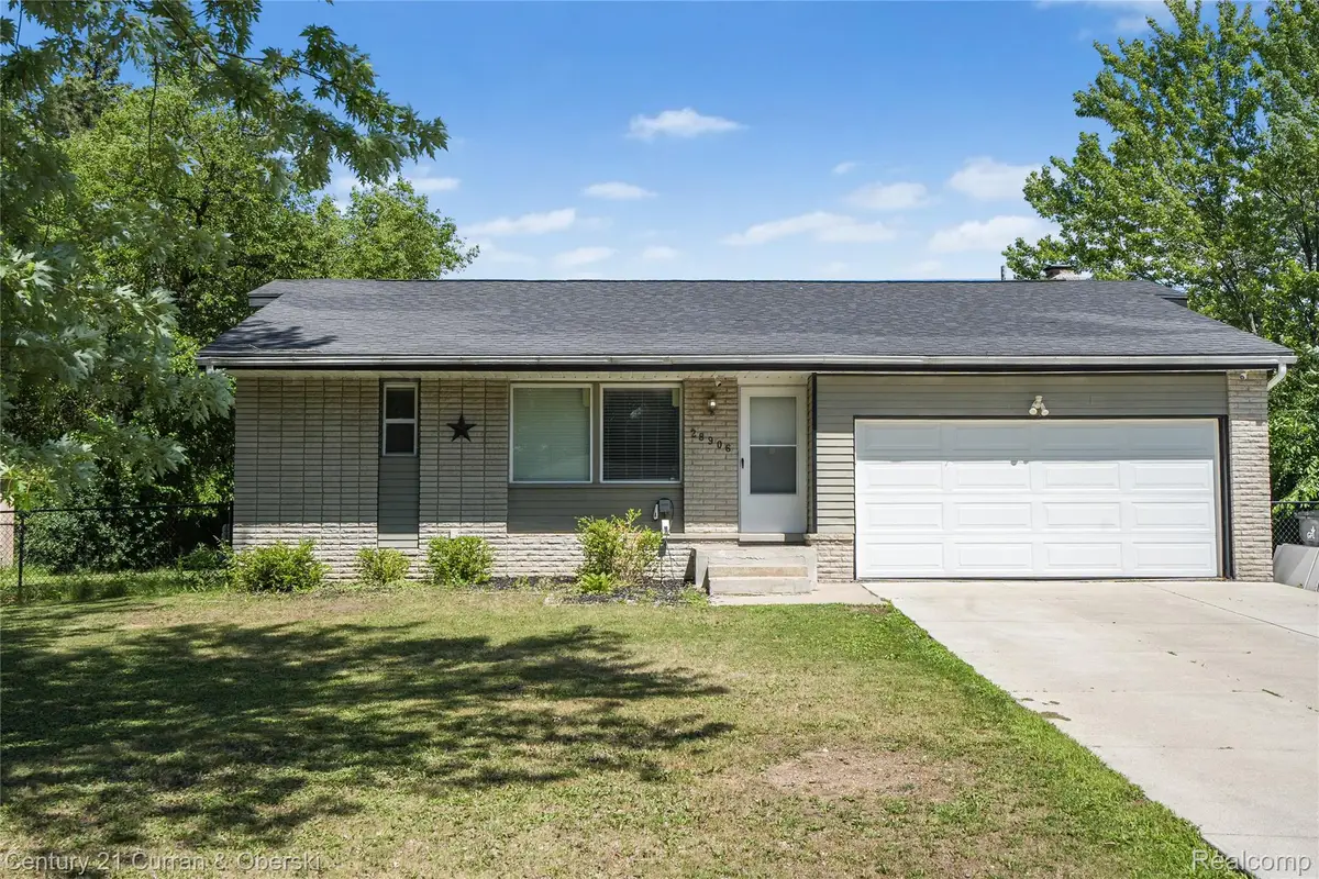 28906 Lorikay Street, Farmington, MI 48334 - #1