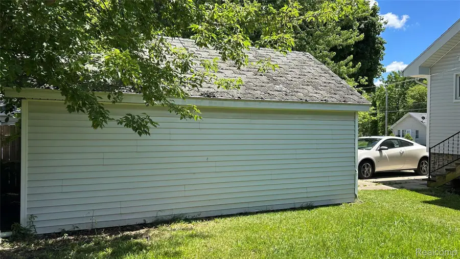 2202 Brown Street, Flint, MI 48503 - #3
