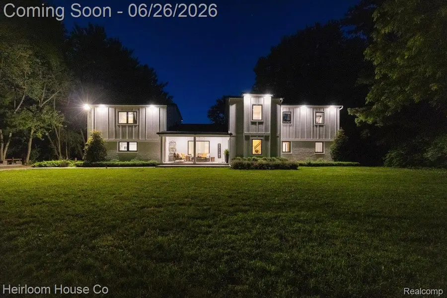 49001 Hanford Road, Canton, MI 48187 - #2