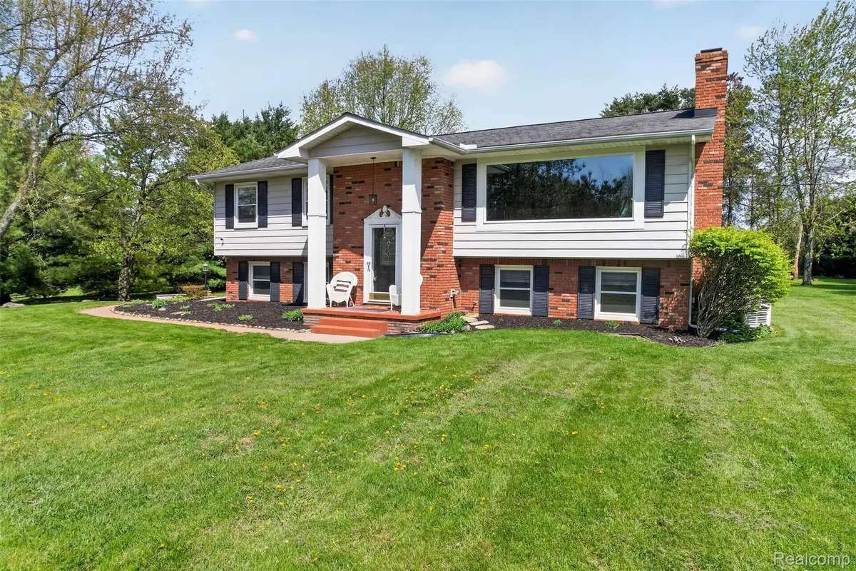1180 N Hurd Road, Ortonville, MI 48462 - #1