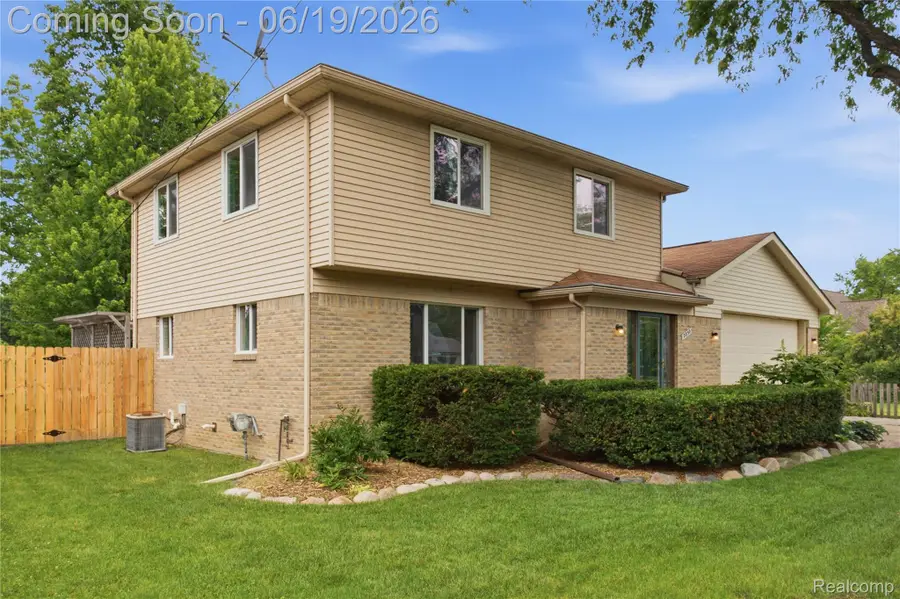 2850 Elmwood Avenue, Ann Arbor, MI 48104 - #2