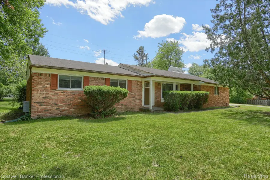 3634 South Boulevard, Bloomfield, MI 48304 - #2