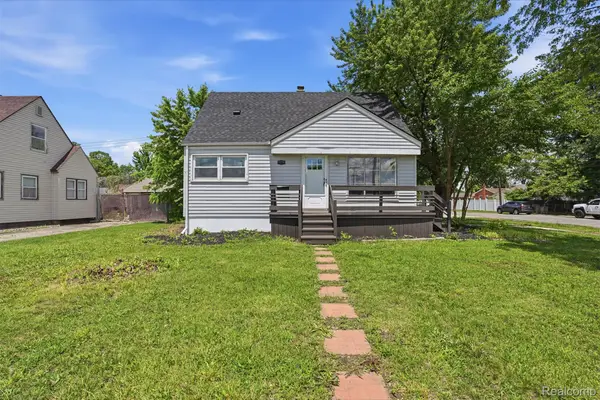 31714 Cherry Hill Road, GardenCity, MI 48135