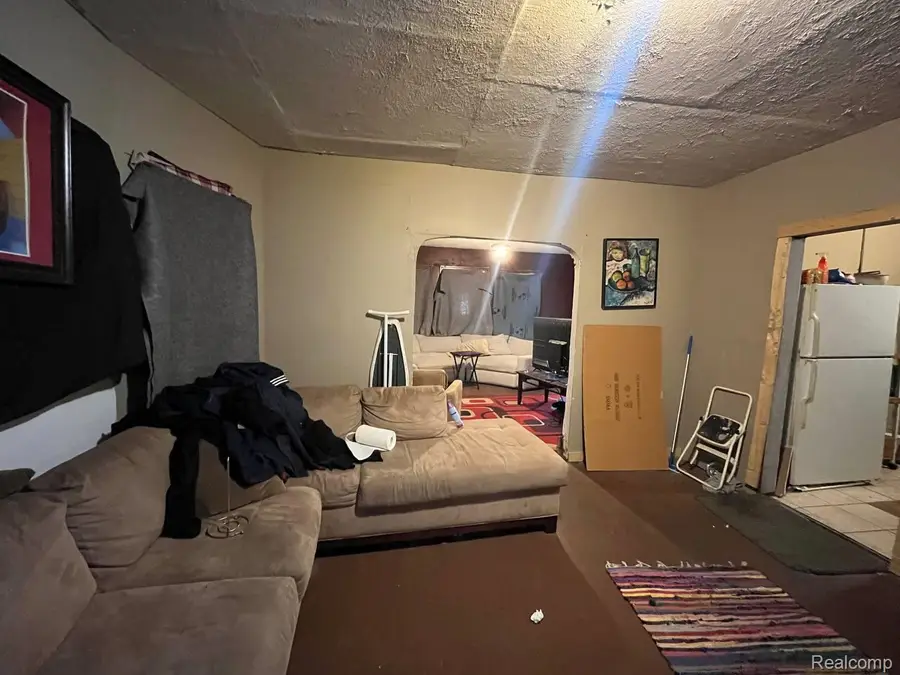 4002 W Philadelphia Street, Detroit, MI 48204 - #2