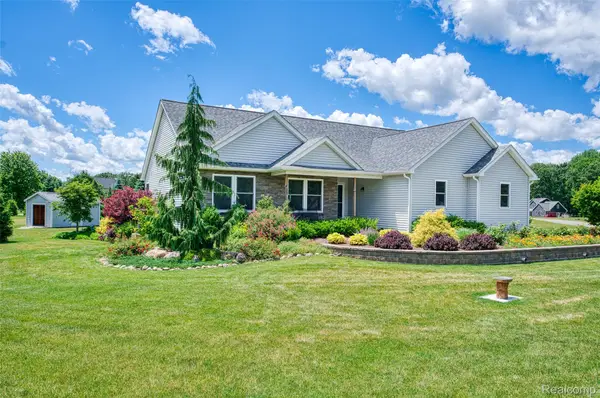 7701 Hidden Circle Drive, Byron, MI 48418