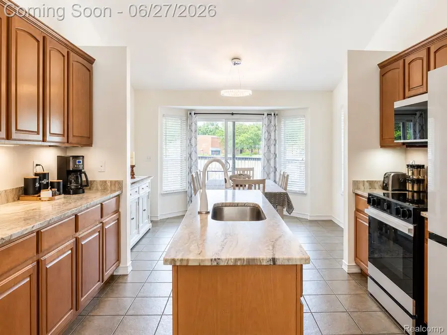 24353 Harrison Street, Clinton Township, MI 48035 - #2