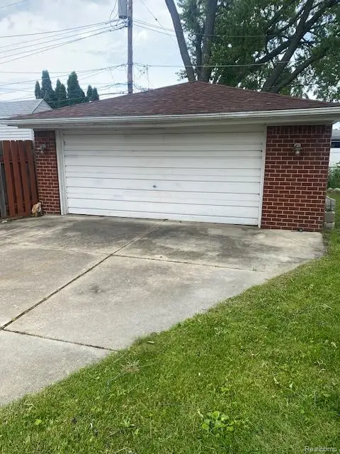 32430 Tecla Drive, Warren, MI 48088 - #3