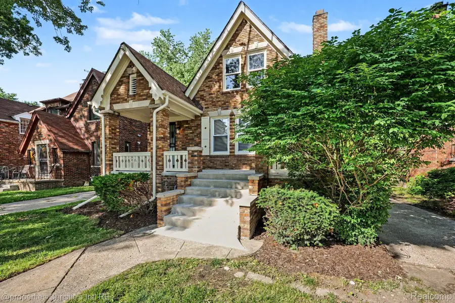 5984 Kensington Avenue, Detroit, MI 48224 - #2