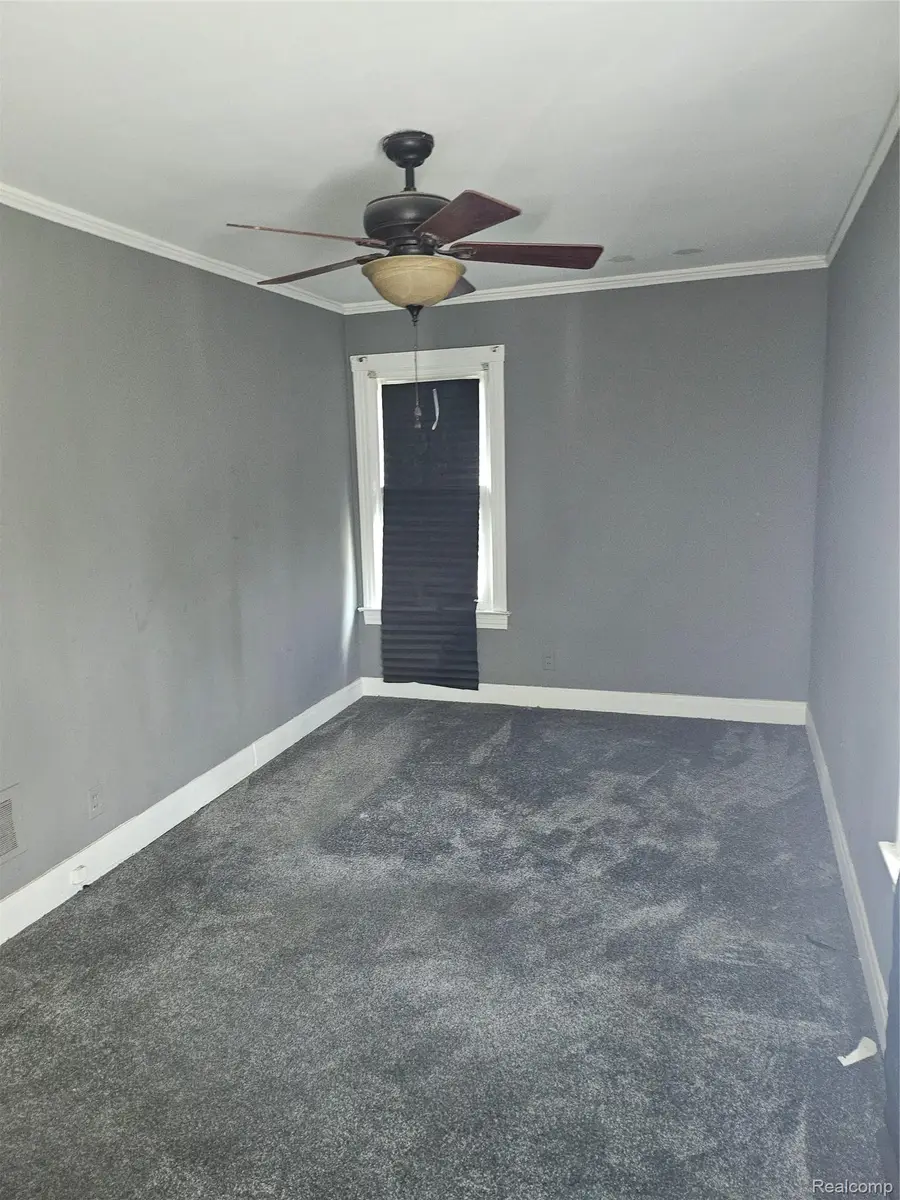 18071 Pennington Drive, Detroit, MI 48221 - #2