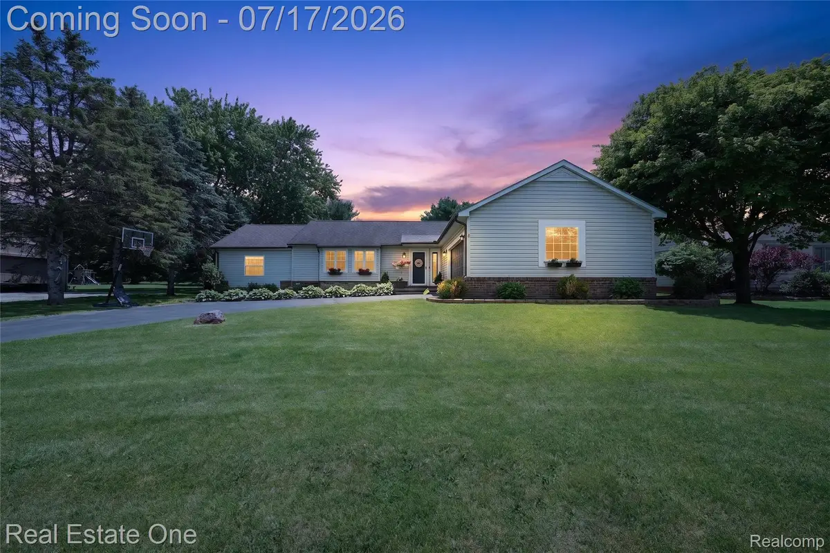 3443 Valley Brook Lane, Brighton, MI 48114 - #1
