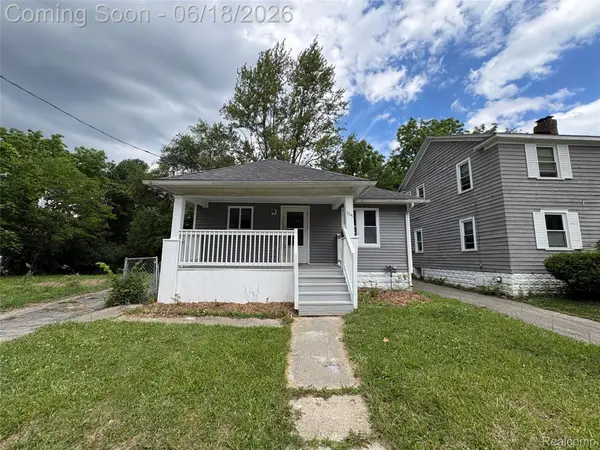 1114 Christopher Street, Flint, MI 48503