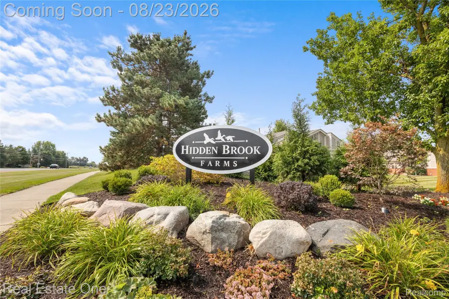 18515 Brookside Lane #16, Clinton, MI 48038 - #2