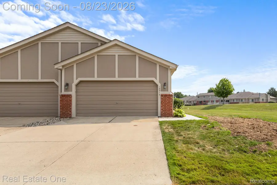 18515 Brookside Lane #16, Clinton, MI 48038 - #3