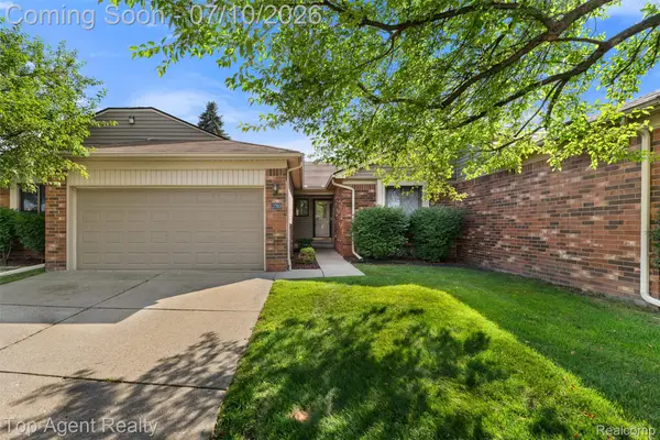 13760 Provincial Drive, SterlingHeights, MI 48313