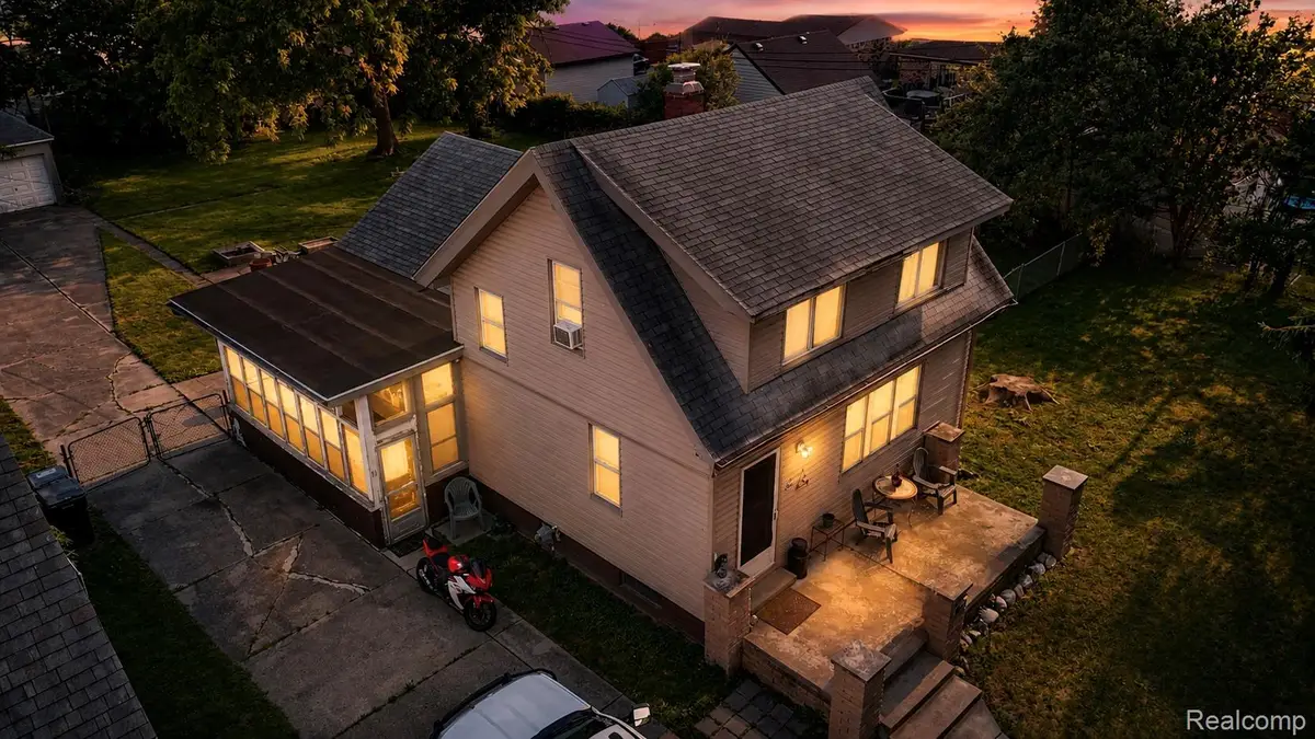 17740 Birmingham Street, Roseville, MI 48066 - #1