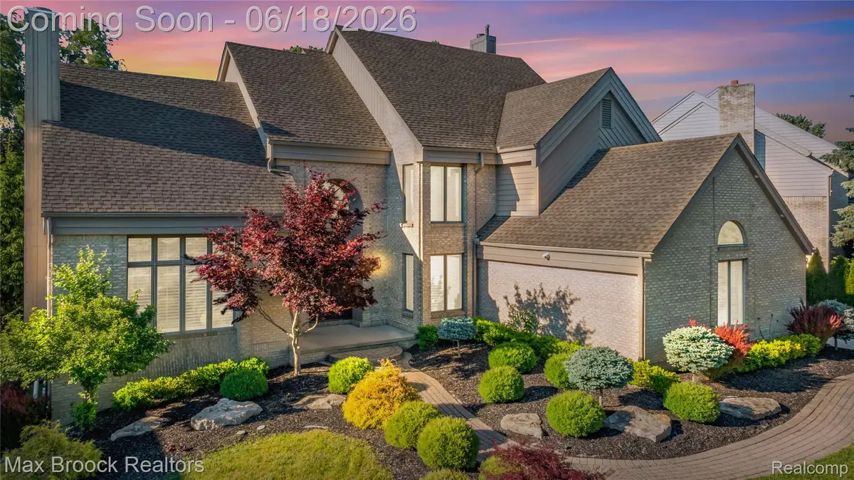 7102 Alta Vista Drive, West Bloomfield, MI 48322 - #1