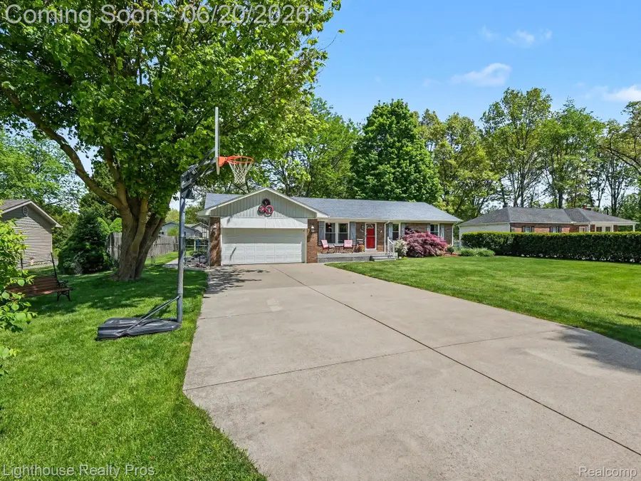 600 6 Mile Road, Northfield, MI 48189 - #3