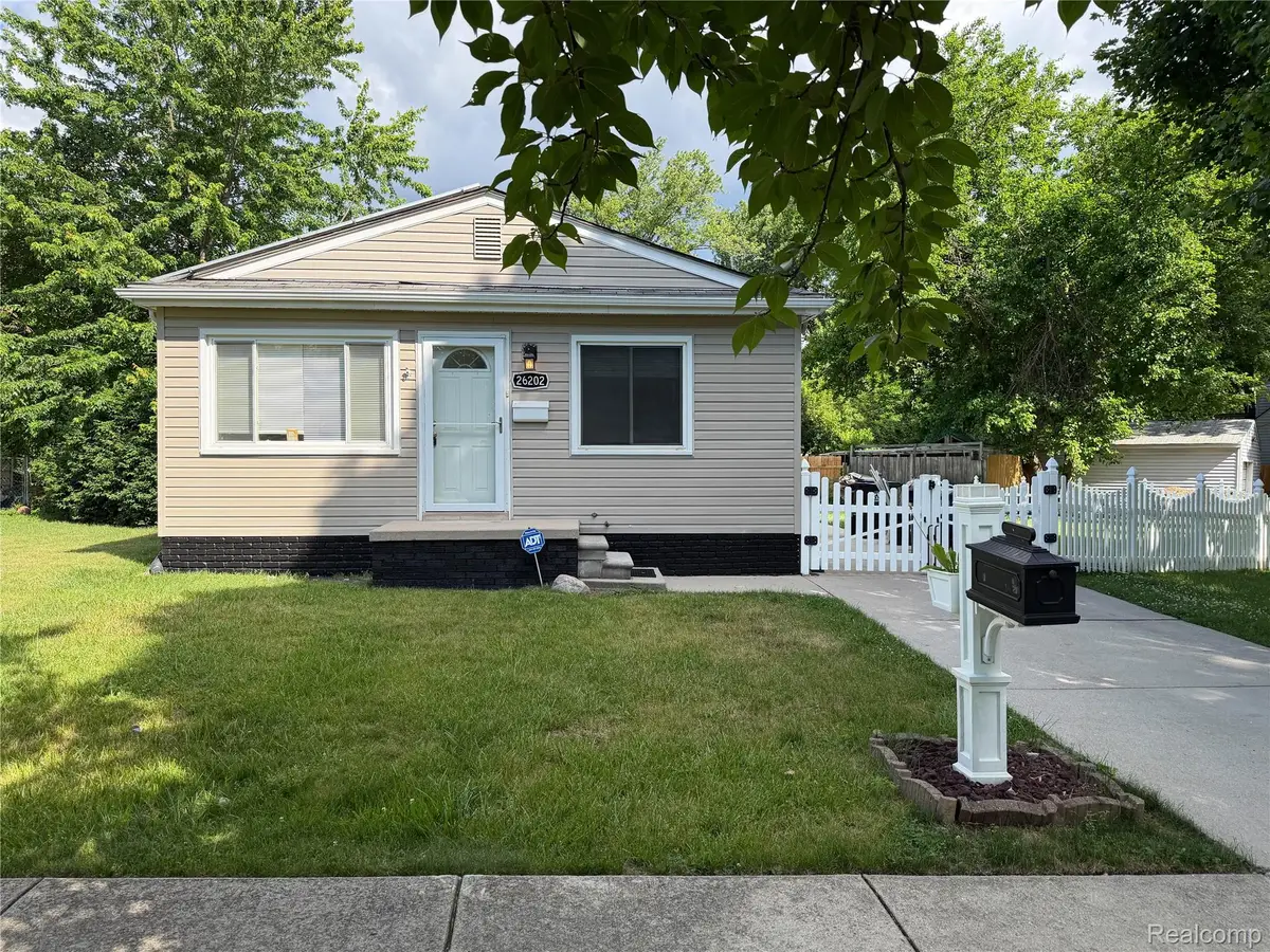 26202 Southwestern Highway, Redford, MI 48239 - #1