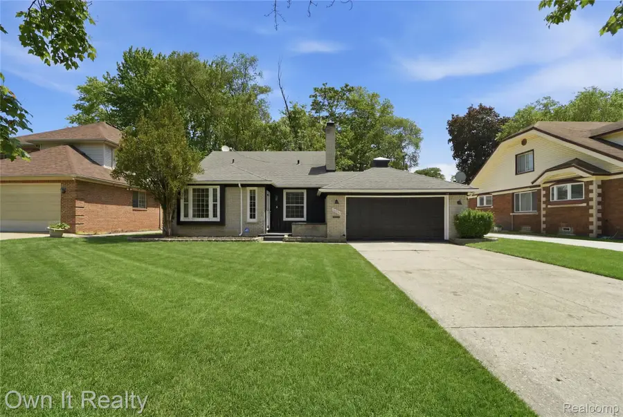 15490 Warwick Street, Detroit, MI 48223 - #2