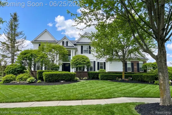 1270 Buckboard Circle, SouthLyon, MI 48178